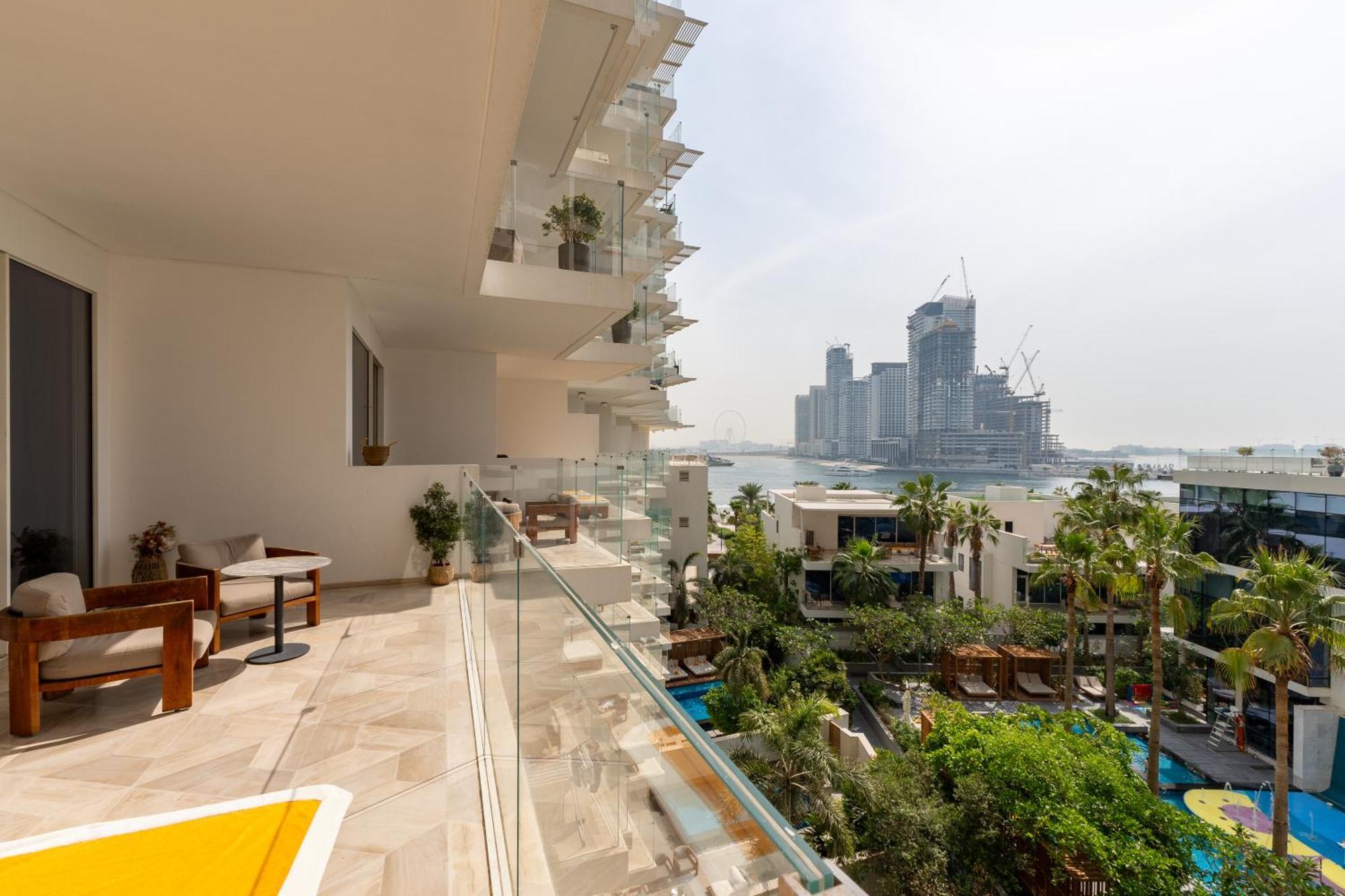 Five Palm Jumeirah Residences - Mint Stay Дубай Екстер'єр фото