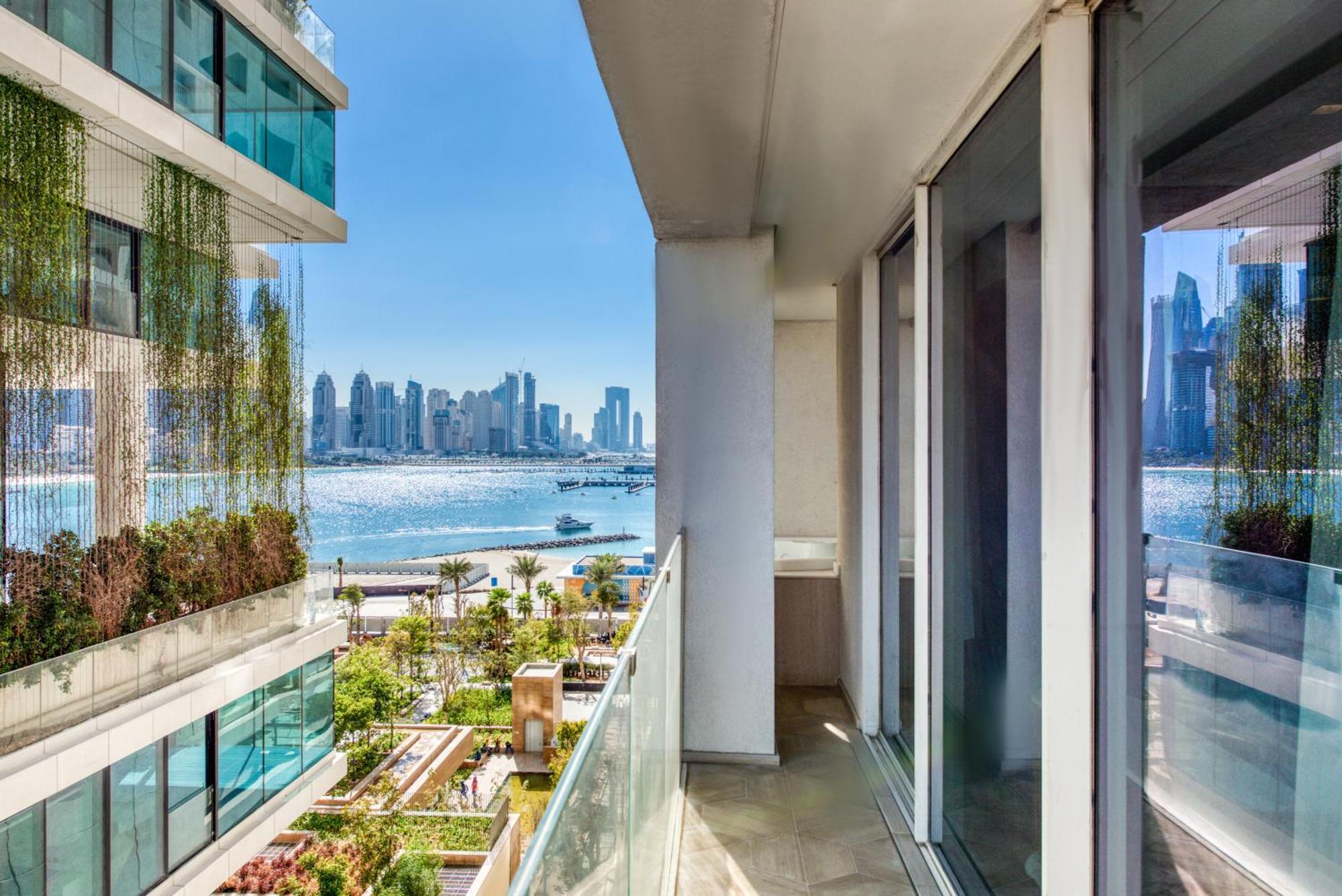 Five Palm Jumeirah Residences - Mint Stay Дубай Екстер'єр фото
