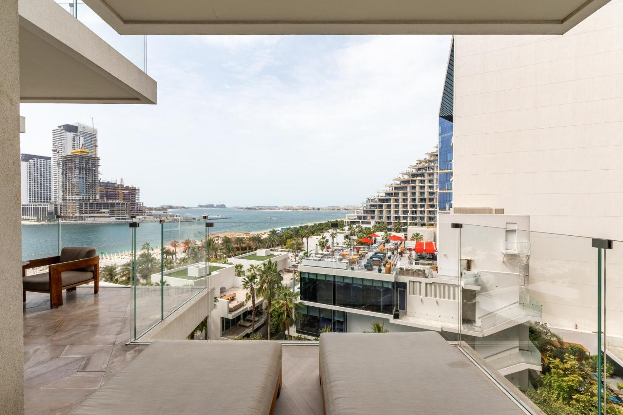 Five Palm Jumeirah Residences - Mint Stay Дубай Екстер'єр фото